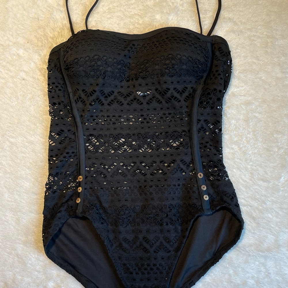 Swim suit